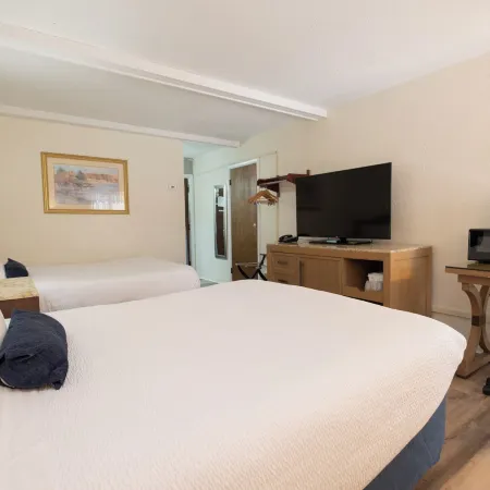 Fireside Inn and Suites Bangor