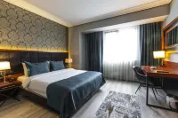 Grand Vaves Otel