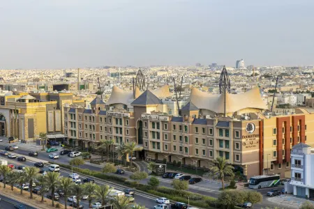 DoubleTree by Hilton Riyadh - Al Muroj Business Gate
