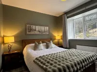 White Hillocks Cottage - 4-Star