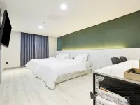 Ansan Hotel Hyundai Hôtels à : Ansan