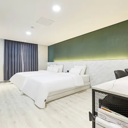 Ansan Hotel Hyundai 安山市住宿飯店