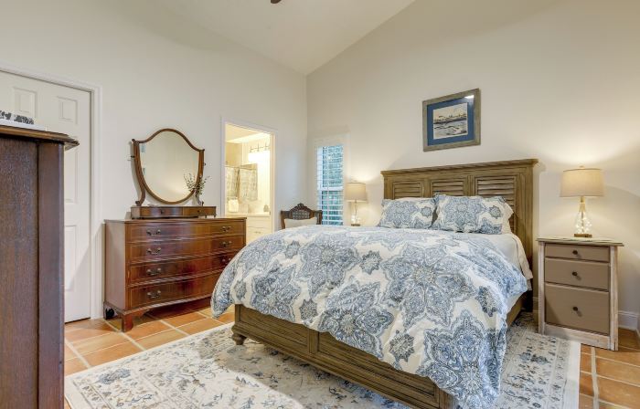 5 Mi to Stuart Beach! Home w/ Pet-friendly Yard