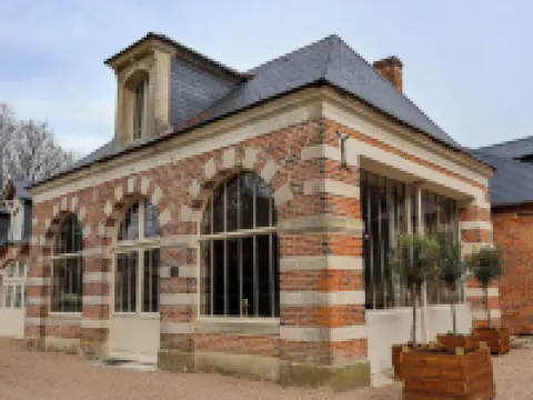 Château du Rondon Hotels in Olivet
