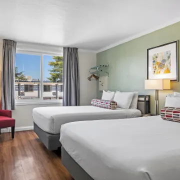 Marina Village Inn Hotels near The Trappist