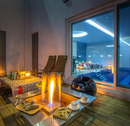 Gapyeong Olive Pool Villa Отели рядом с достопримечательностью «Интерактивный художественный музей»