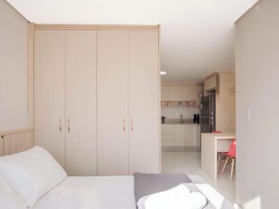 Studio in a Condo w/ Pool 550m From Beach Tor0407