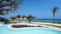 Zahari Oceanfront - 2-Star