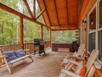 Christine's Chalet Cabin at Trickle Creek Hotels in Marion Township