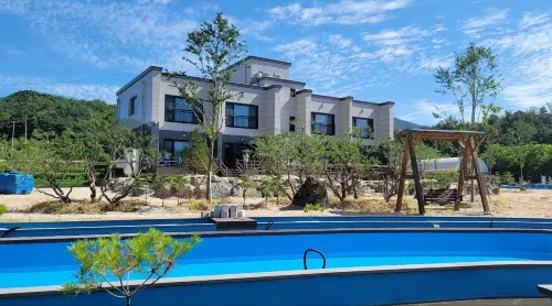 Cheorwon Myeongseong Minbak Pension - 2-Star