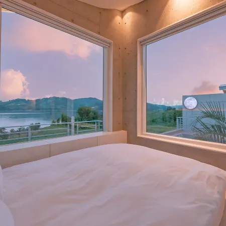 Namhae Peach Beach Pool Villa