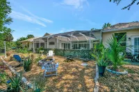 Waterfront 3B Free Dock Heated Pool Hot Tub Gym