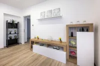 Nadia Flat - 10 minutes from the beach Hotels in 