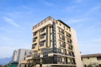 Anandam in the Himalyas By Alaya Stays
