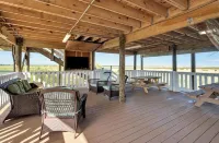 Reel'em in Lodge - A Reel Fisherman Lodge!