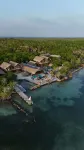 Santa Lova Eco-Hostel Isla Tintipan Hotel di 