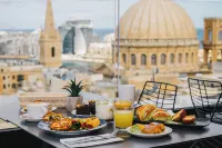 ذا إمباسي فاليتا هوتل - فطور