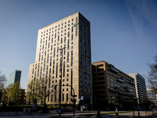 Hotel Motel One Hamburg-Alster
