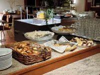 Hotel Sommelo - breakfast