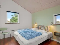 "Thrugils" - 500m from the Sea - 4-Star