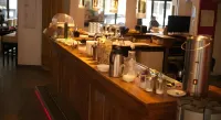 Station - Hostel for Backpackers - Desayuno