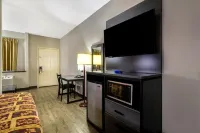 Executive Inn & Suites