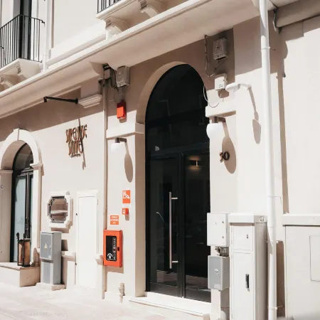 Sirenuse Suites Boutique ApartHotel RTA