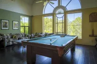 RiverPointe Napa Valley Resort - Bãi đậu xe