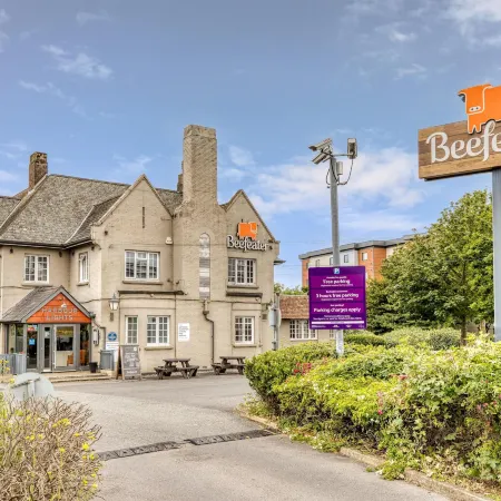 Premier Inn Portsmouth North Harbour Отели рядом с достопримечательностью «Порт Солент»