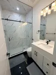 Bright & Comfortable Two-Bedroom Suite - Bungalow