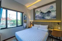 Front One Budget Hotel Tirtonadi Solo - Bintang 1