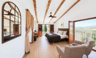 Lemon Tree Retreat at El Amparo