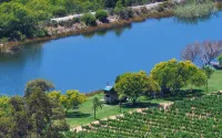 Oaksrest Vineyards Guest Farm - Wifi