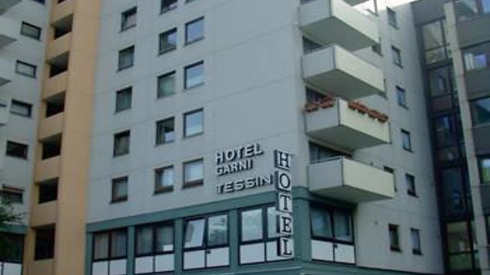 Business and Budget Hotel Tessin