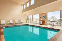 Boulder Marriott - Pools