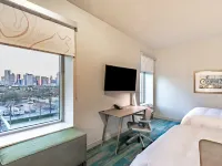 Element Dallas Downtown East Hotels near Deep Ellum