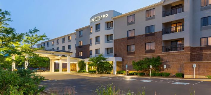 Courtyard Madison West/Middleton Hotels in Dane County