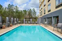 Fairfield by Marriott Inn & Suites Lagrange - parking