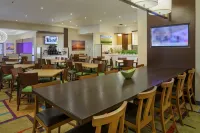 Fairfield Inn & Suites Belleville - breakfast
