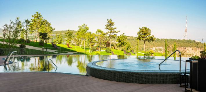 Paragraph Golf & Spa Tabori, Autograph Collection Ξενοδοχεία στην πόλη Τυφλίδα