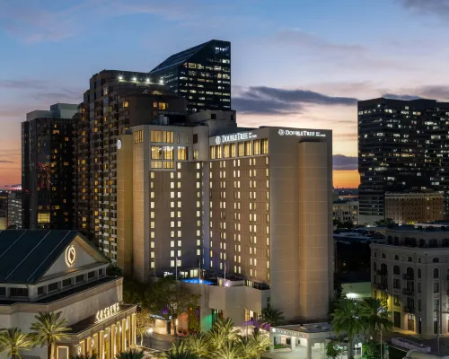 DoubleTree by Hilton New Orleans Hotels near Bicycle Michael's