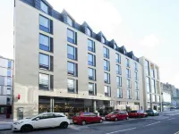 Premier Inn Edinburgh City Centre Royal Mile Hotels near Surgeons' Hall Museums
