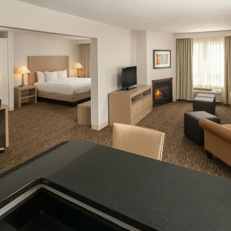 DoubleTree by Hilton Portland - Tigard