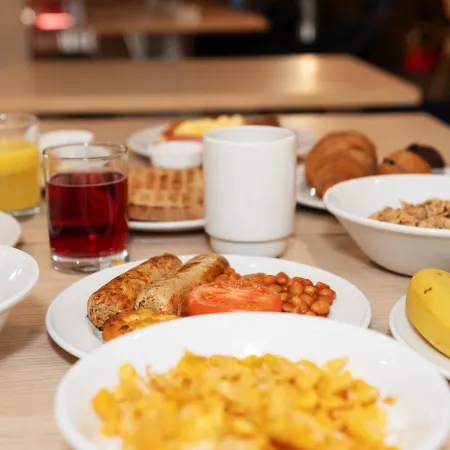 Holiday Inn Express LIVERPOOL - ROYAL ALBERT DOCK by IHG