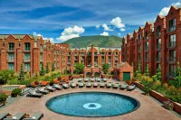 St. Regis Residence Club, Aspen - Luxury