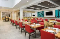Hilton Garden Inn Key West/The Keys Collection - servizio colazione