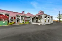 Red Roof Inn Kingsport - Haustierfreundliche