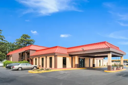 River Chase Inn - 2-Star