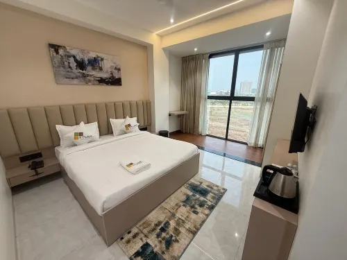 TTURA Kitchen Bar Rooftop & Rooms Pune - Quầy Bar