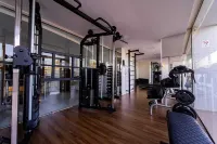 Nobile Suites Diamond - Bãi đậu xe